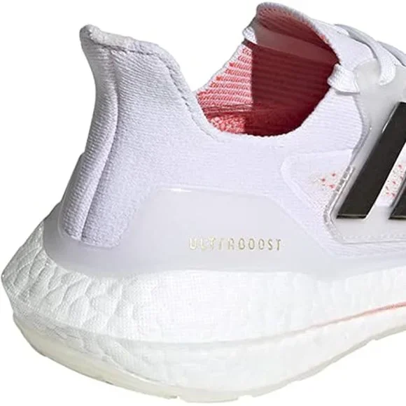 Adidas Women's Ultraboost 21 Running Shoe - Size 10 - Picture 7 of 10